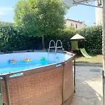 Lägenhet Il Mio Accogliente Giardino All' Italiana *